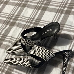 Nine West Monochrome Patterned Heels